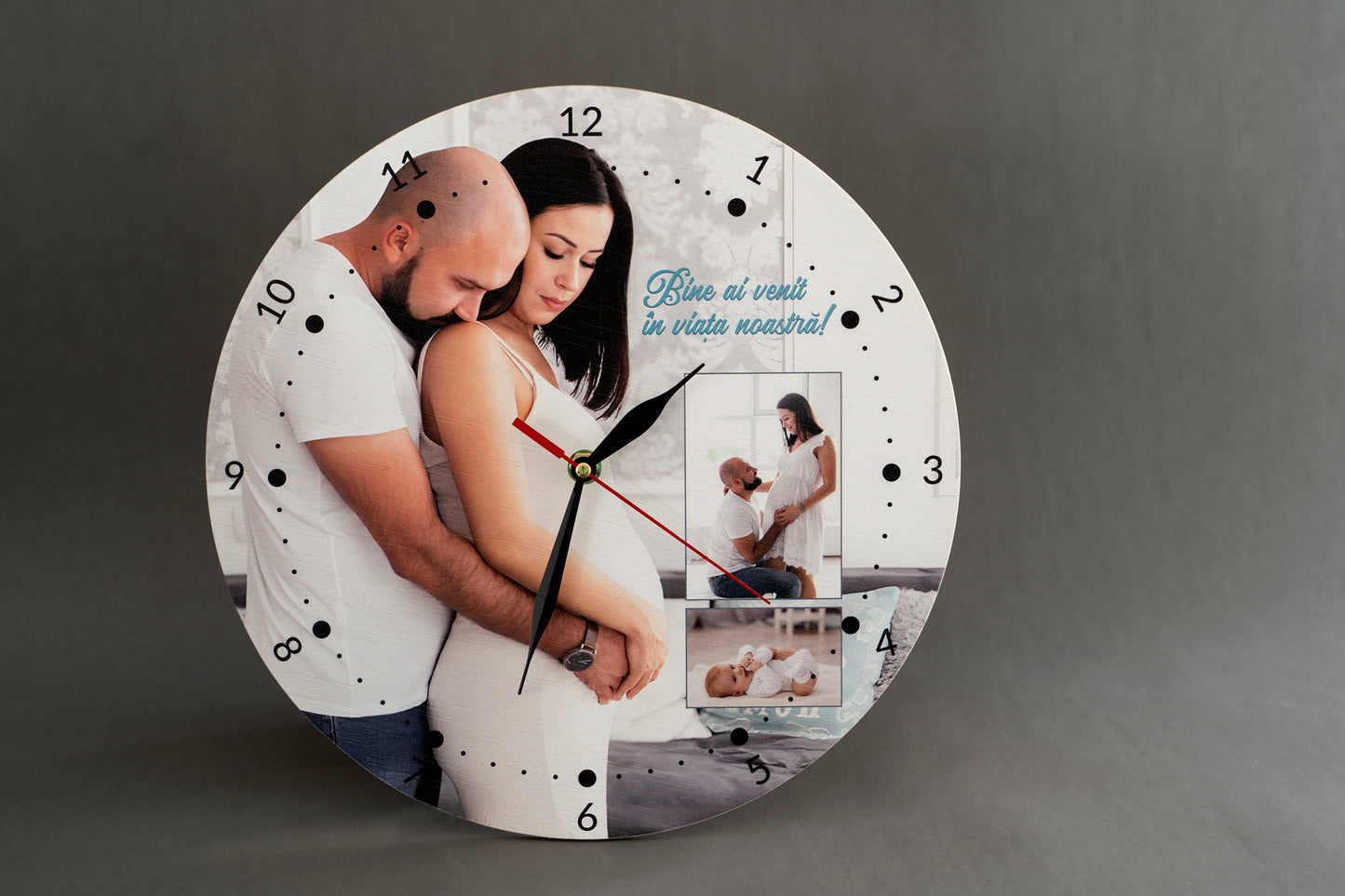 Ceas personalizat pe lemn